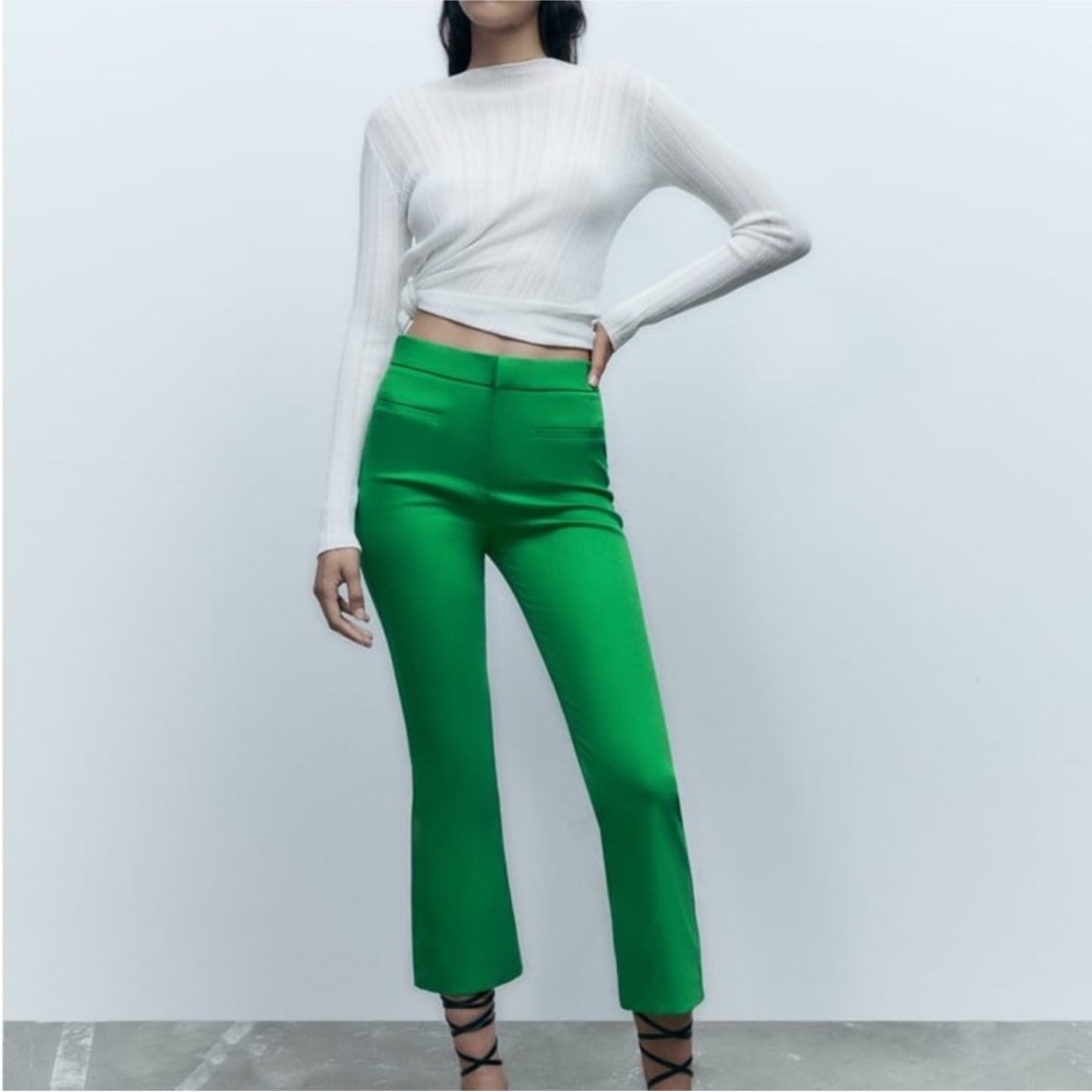 NWT Zara Mini Flare Pants - Green - 7385/450